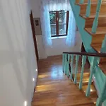 App Old Garden House