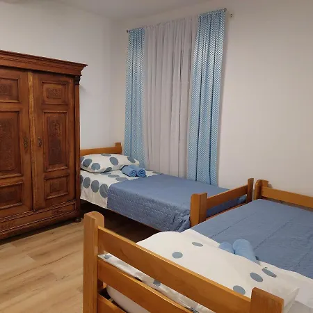 App Old Garden House Apartman