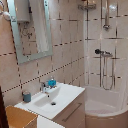 App Old Garden House Apartment *