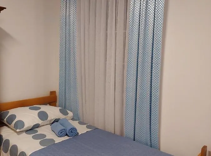 Apartment App Old Garden House