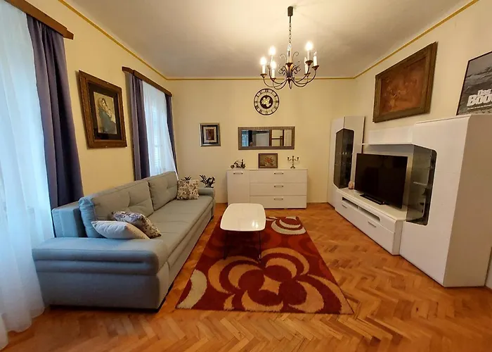 App Old Garden House Σίμπενικ